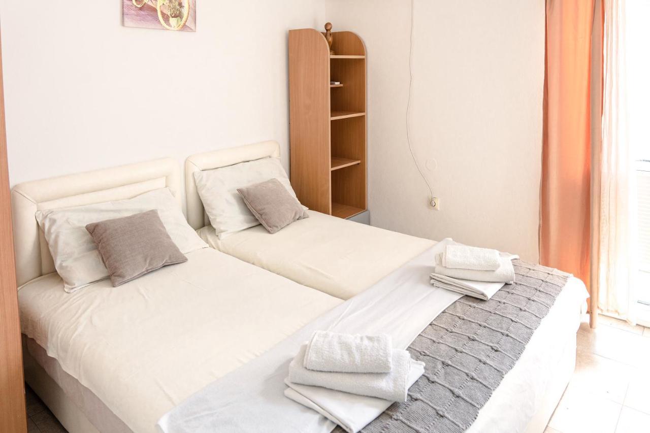 Guest House Jasna Будва Екстериор снимка