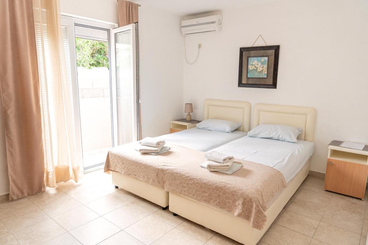 Guest House Jasna Будва Екстериор снимка