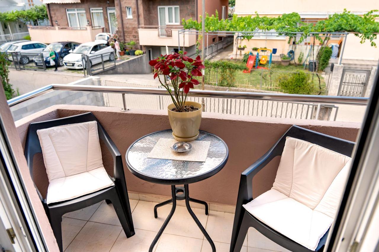 Guest House Jasna Будва Екстериор снимка