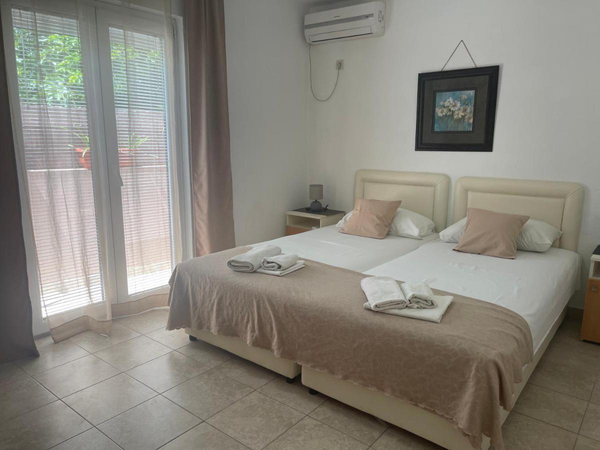 Guest House Jasna Будва Екстериор снимка