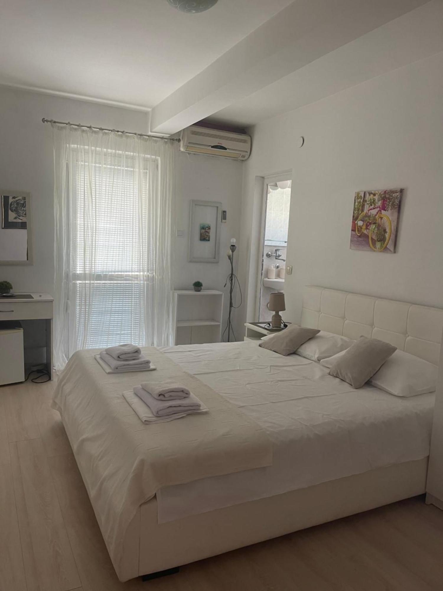 Guest House Jasna Будва Екстериор снимка