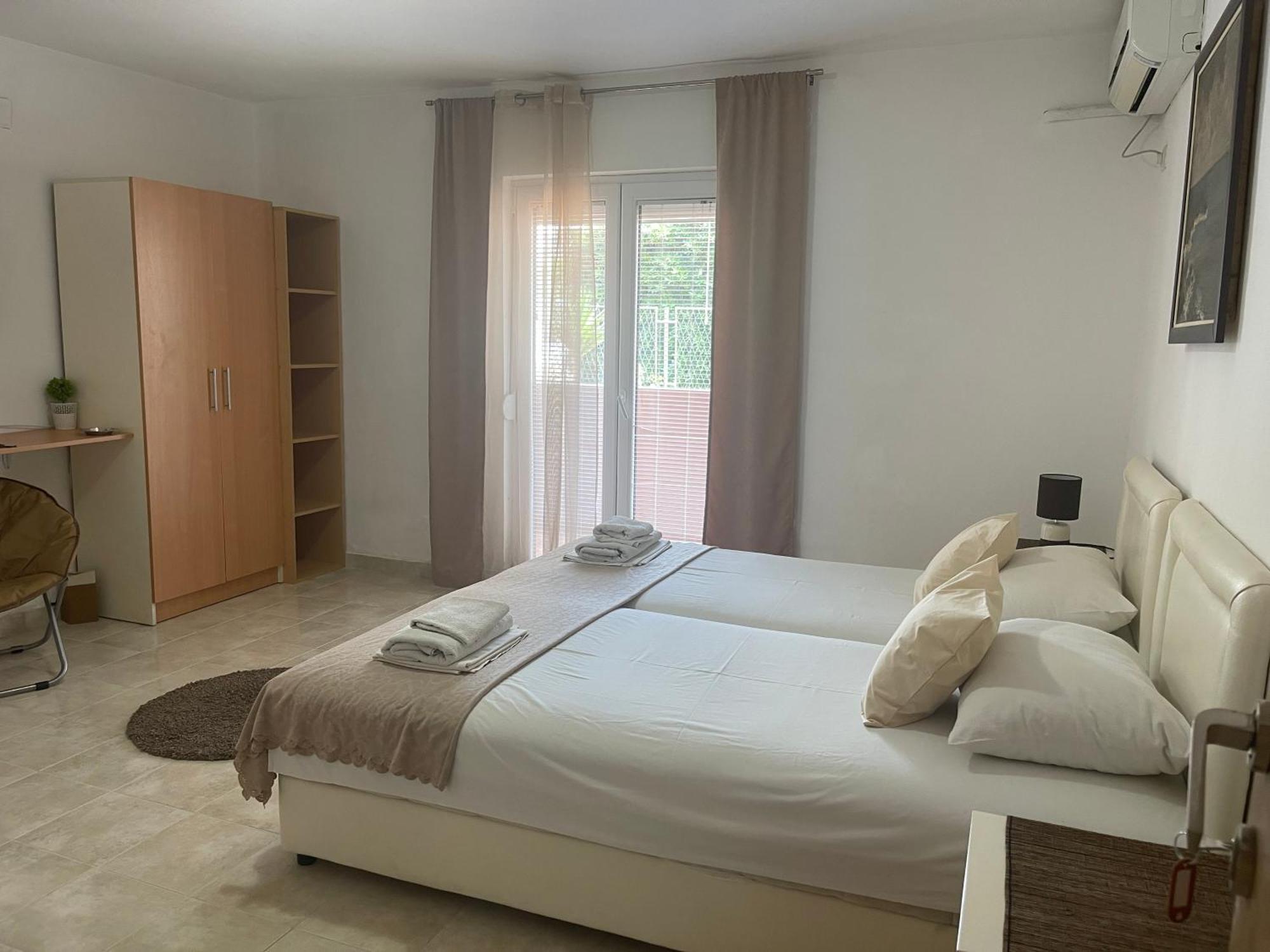 Guest House Jasna Будва Екстериор снимка