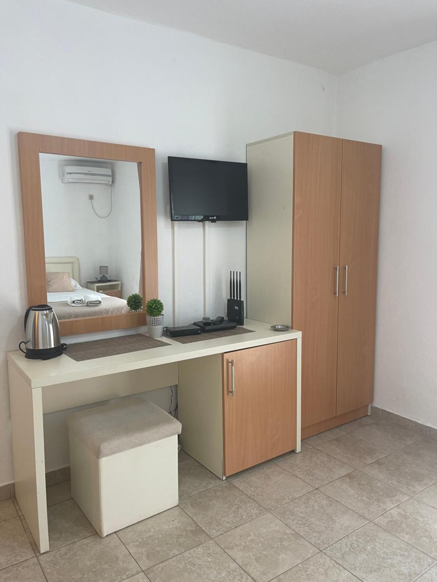 Guest House Jasna Будва Екстериор снимка